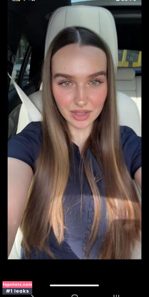 Louisa Jindaoui gallery photo #17