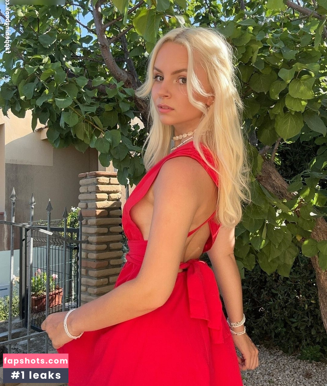 Louisa Paskert gallery photo #3