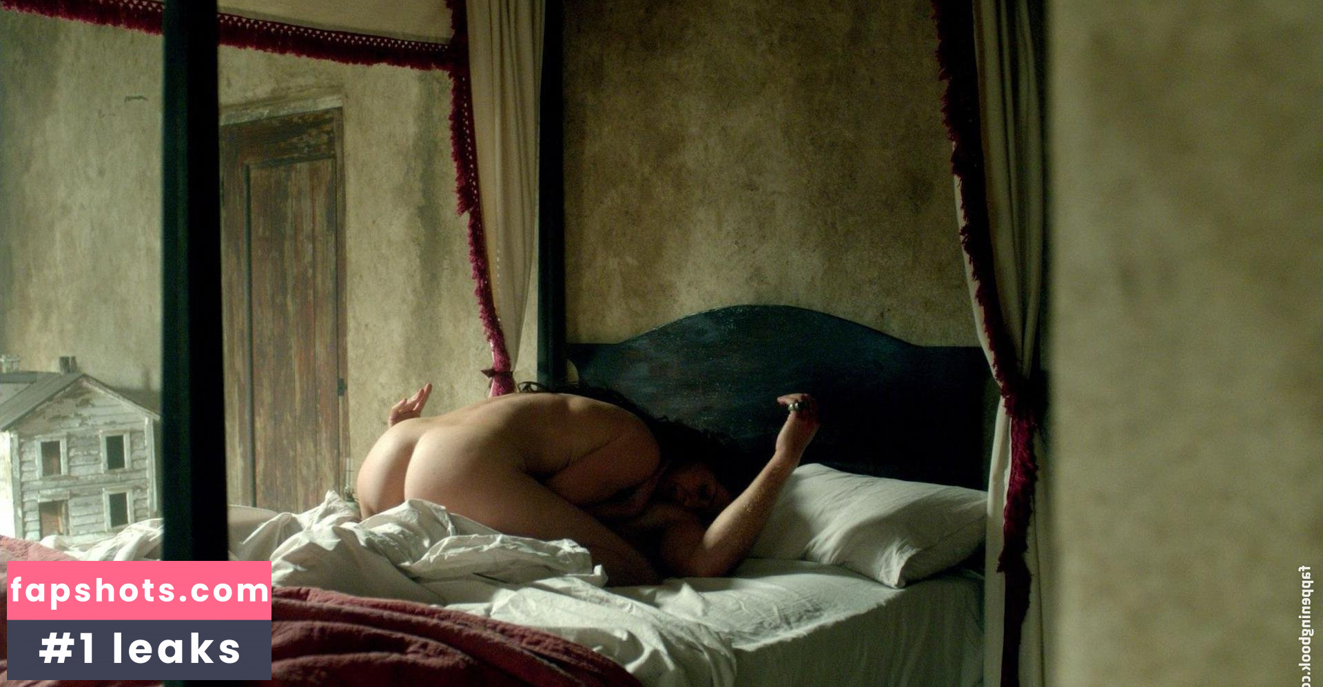 Louise Barnes gallery photo #9