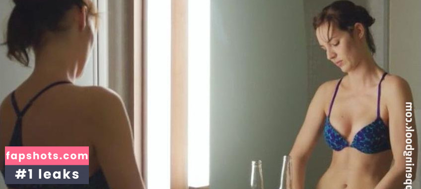 Louise Bourgoin gallery photo #102