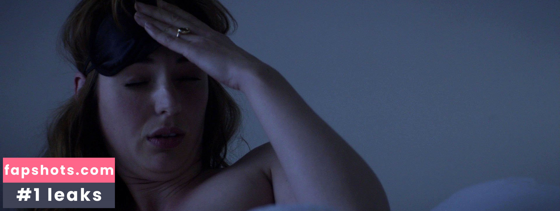 Louise Bourgoin nude babe gallery