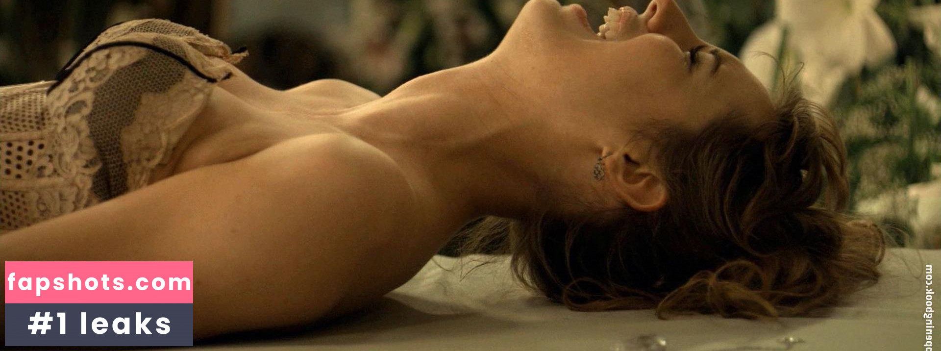 Louise Bourgoin gallery photo #70