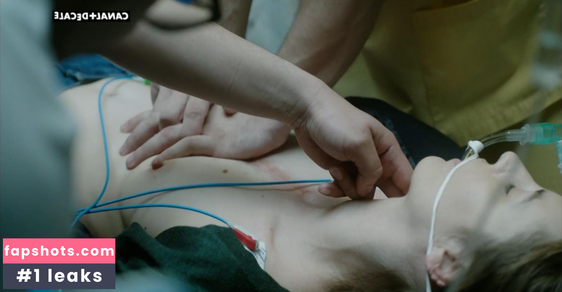 Louise Bourgoin gallery photo #99