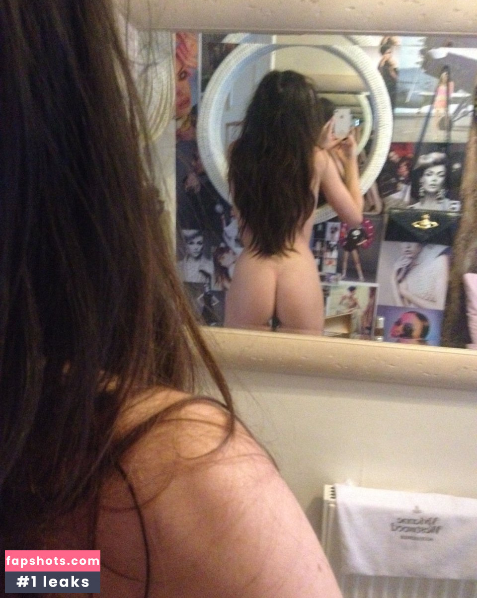 Louise Cliffe gallery photo #33