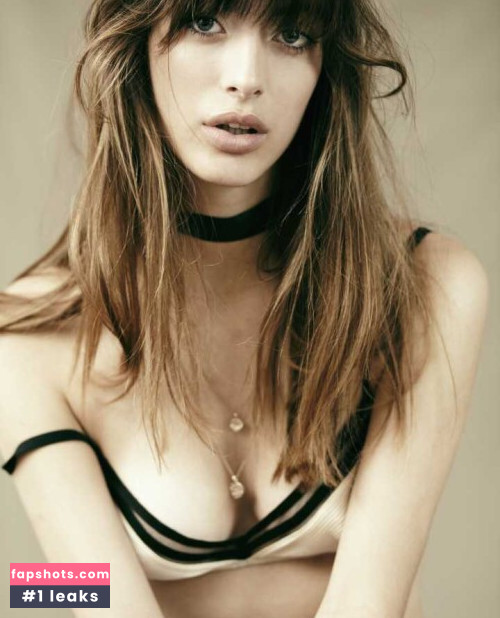 Louise Follain Nude Leaks OnlyFans - Fapshots