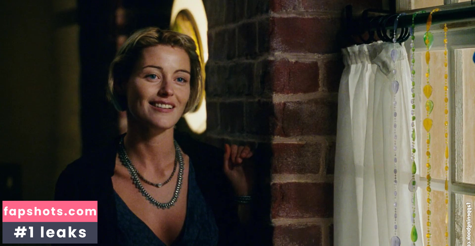 Louise Rain nude babe gallery