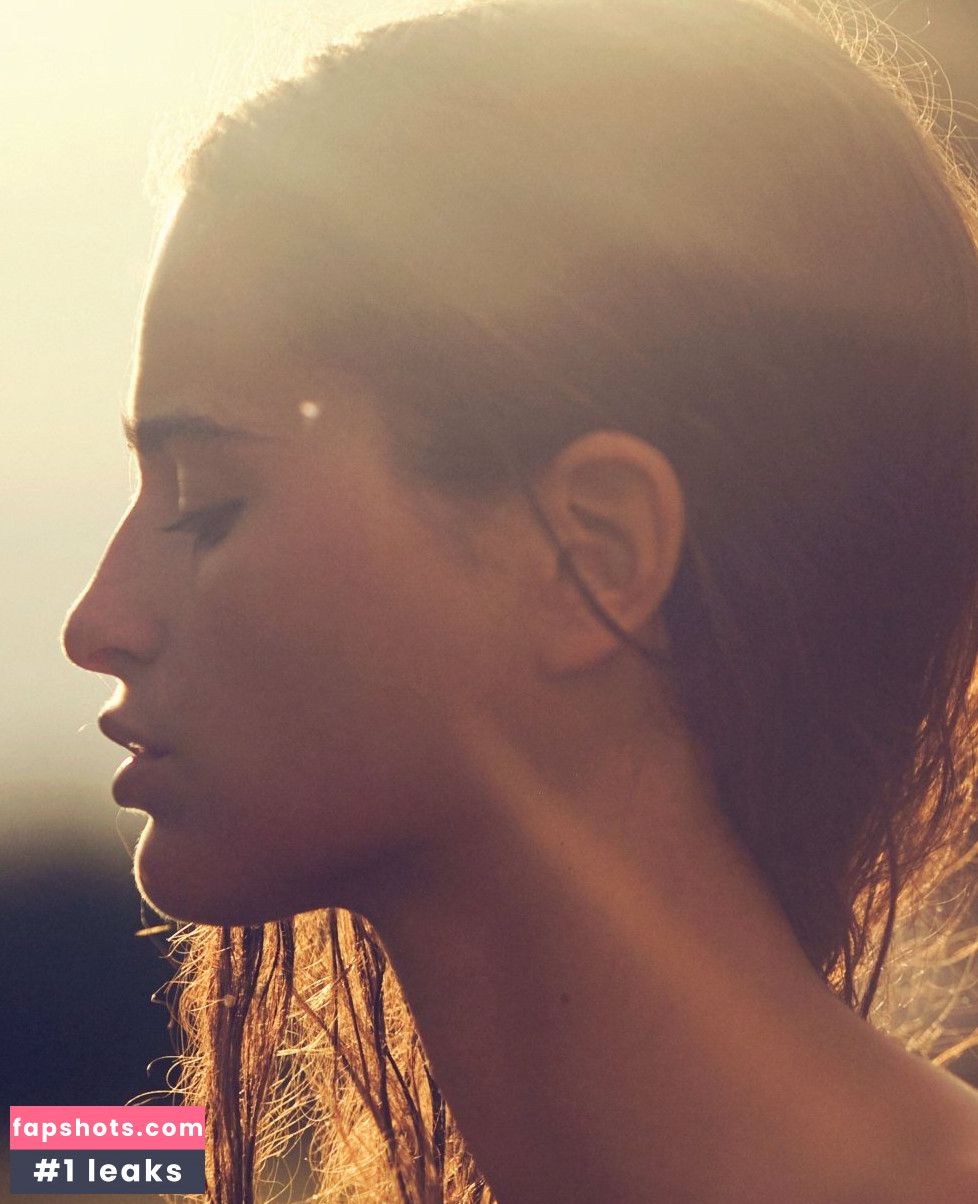 Loulou Robert Nude Leaks OnlyFans Photos #22 - LeakJerk