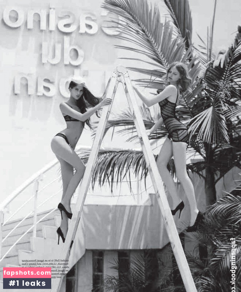 Loulou Robert Nude Leaks OnlyFans Photos #31 - LeakJerk