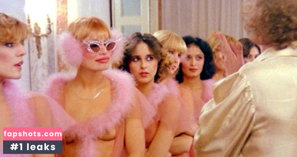 Lova Moor gallery photo #6