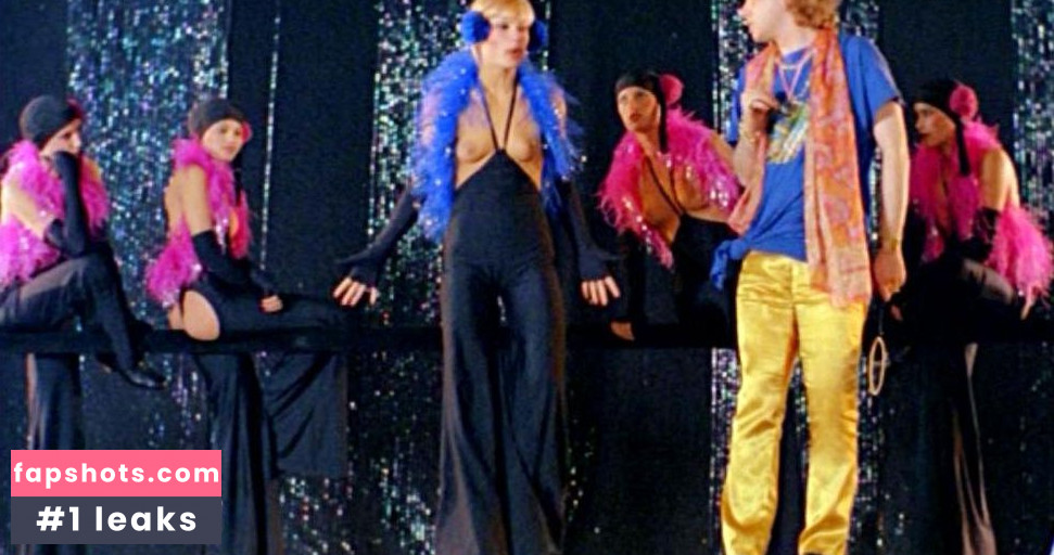 Lova Moor nude babe gallery