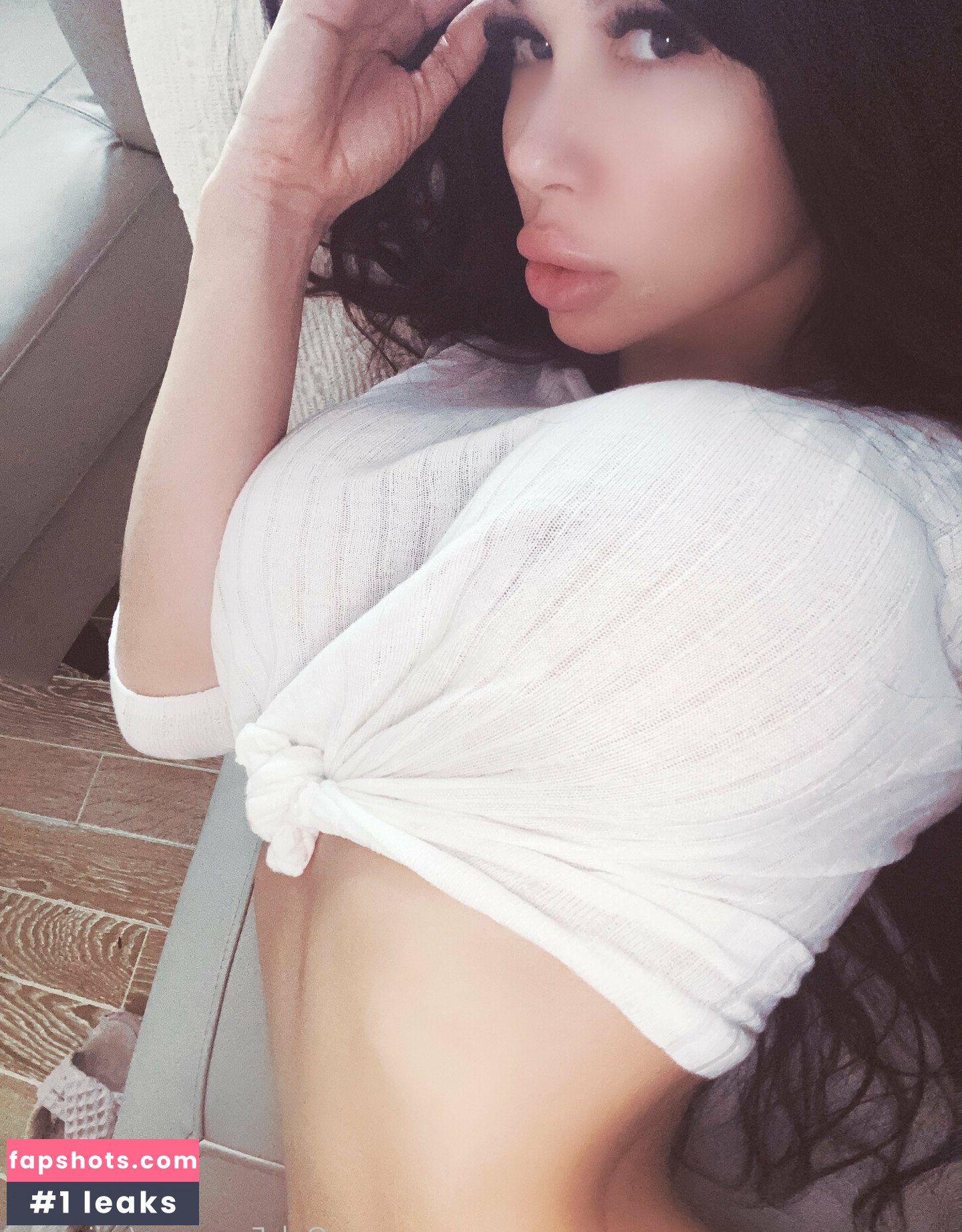 Lovalova gallery photo #2