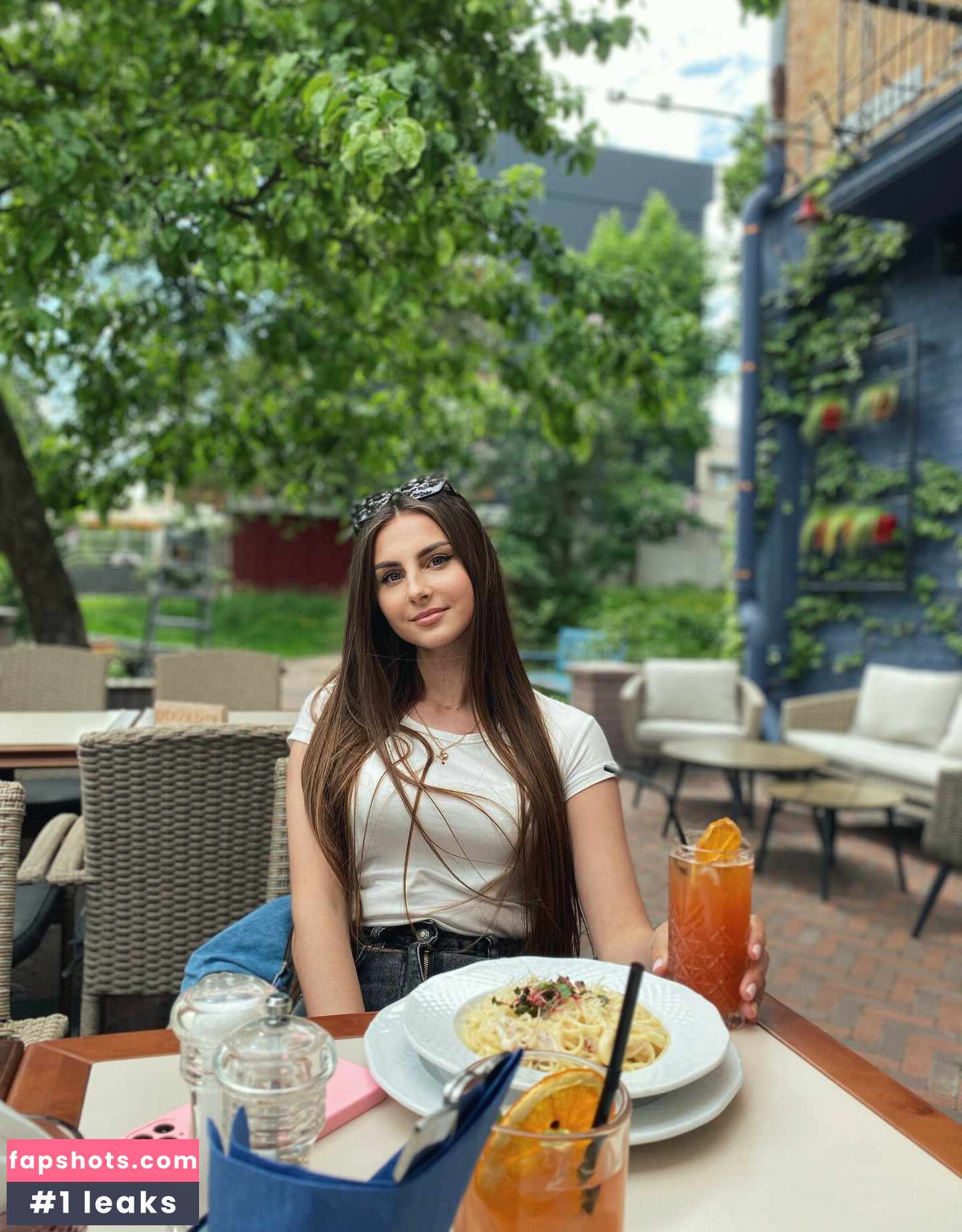 love_evelin gallery photo #4