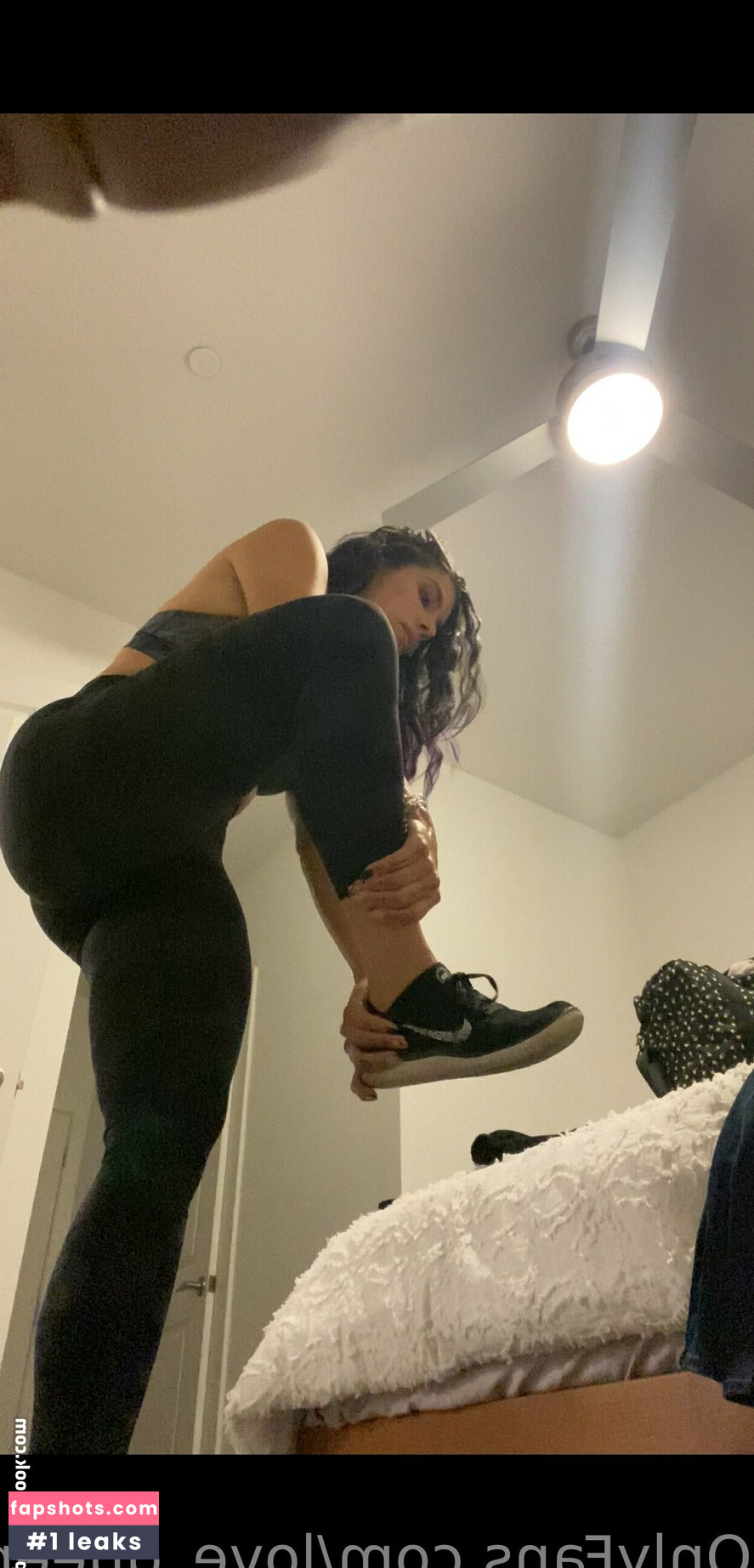 love_queen_bee gallery photo #2