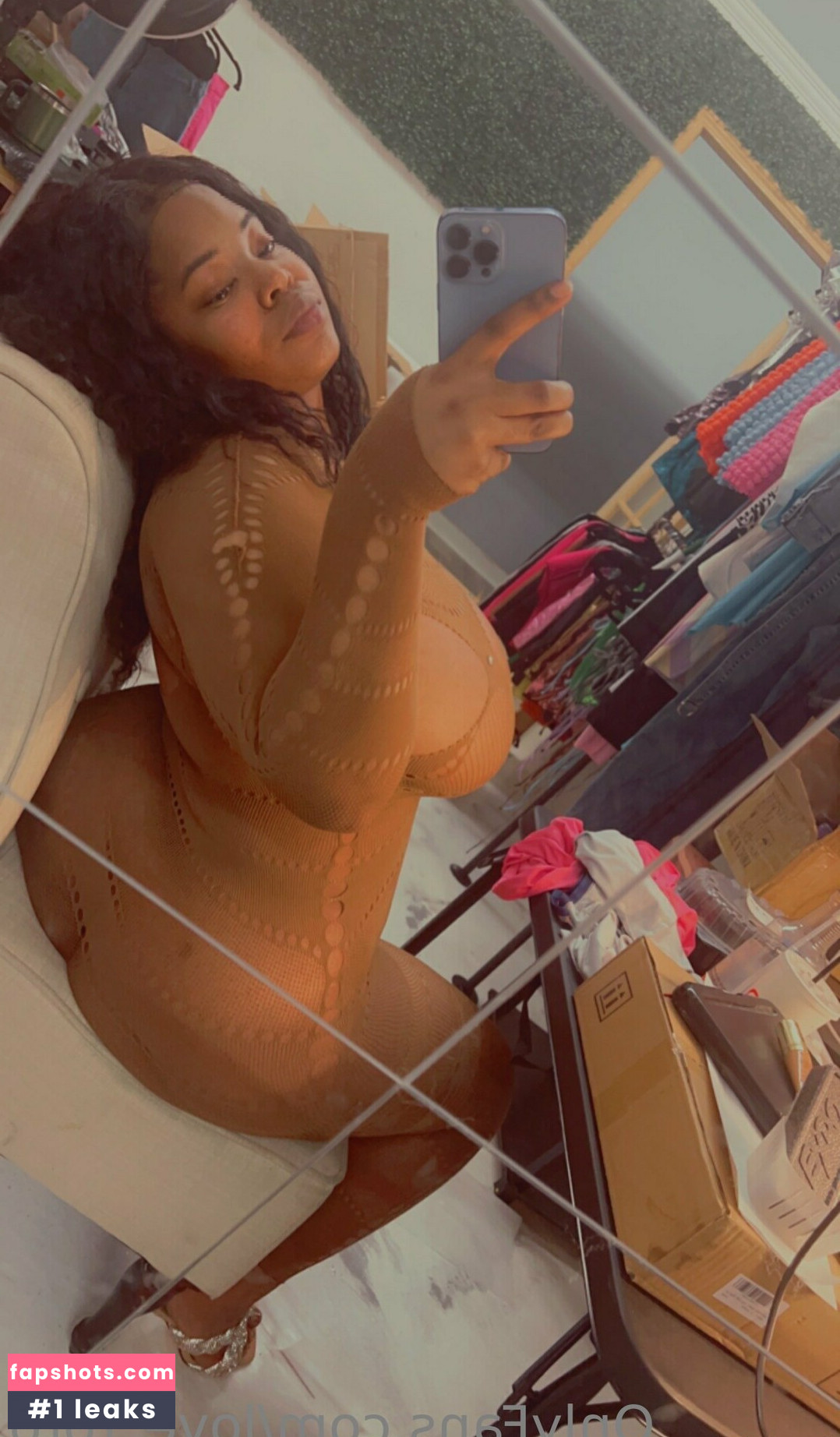 love_roro gallery photo #2