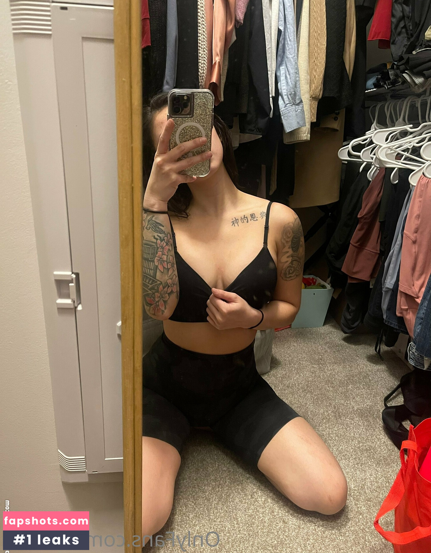 Lovely Linda gallery photo #46