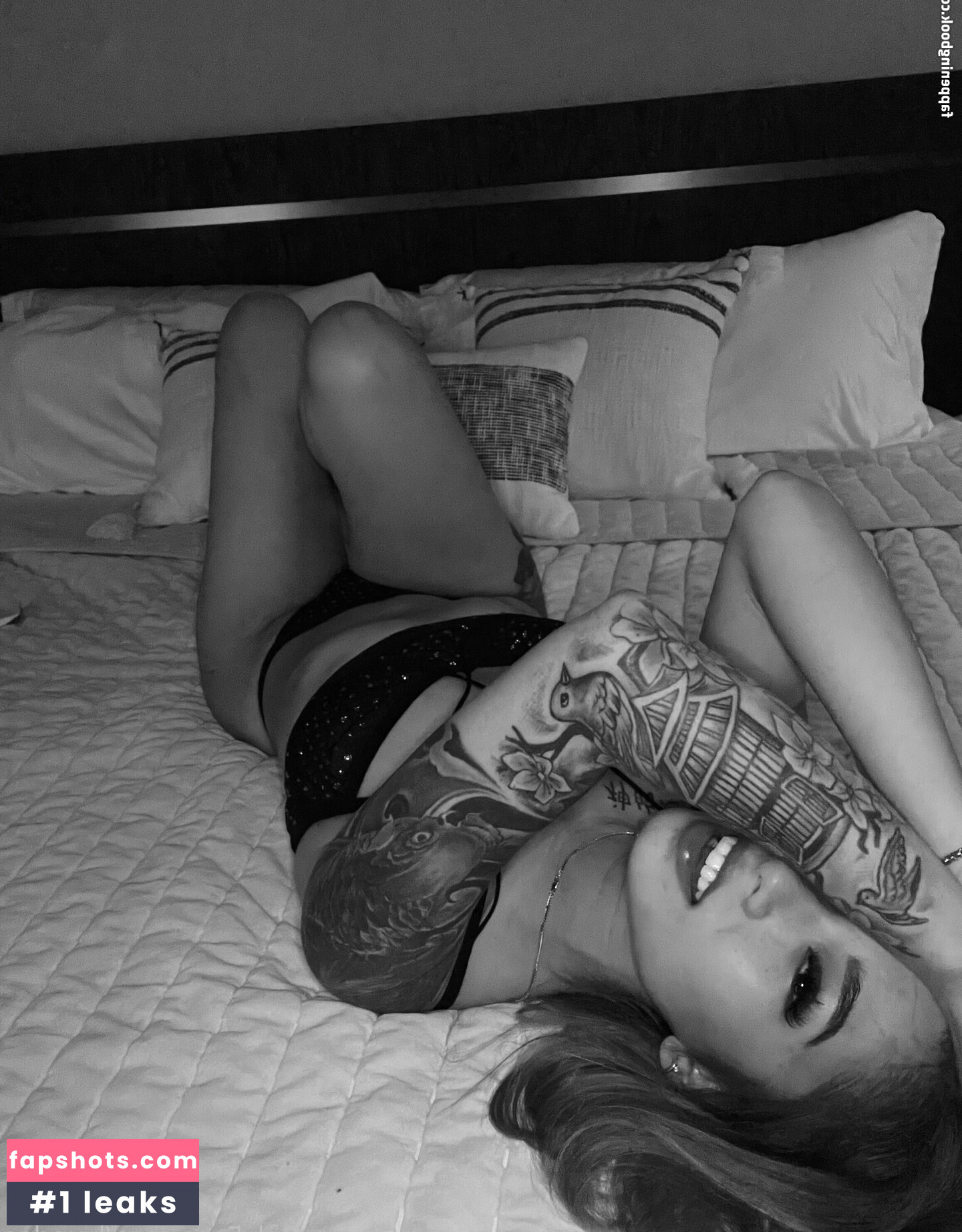 Lovely Linda gallery photo #78