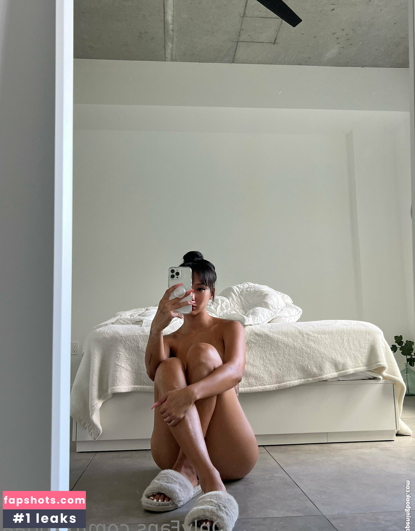 Lovely Linda gallery photo #83