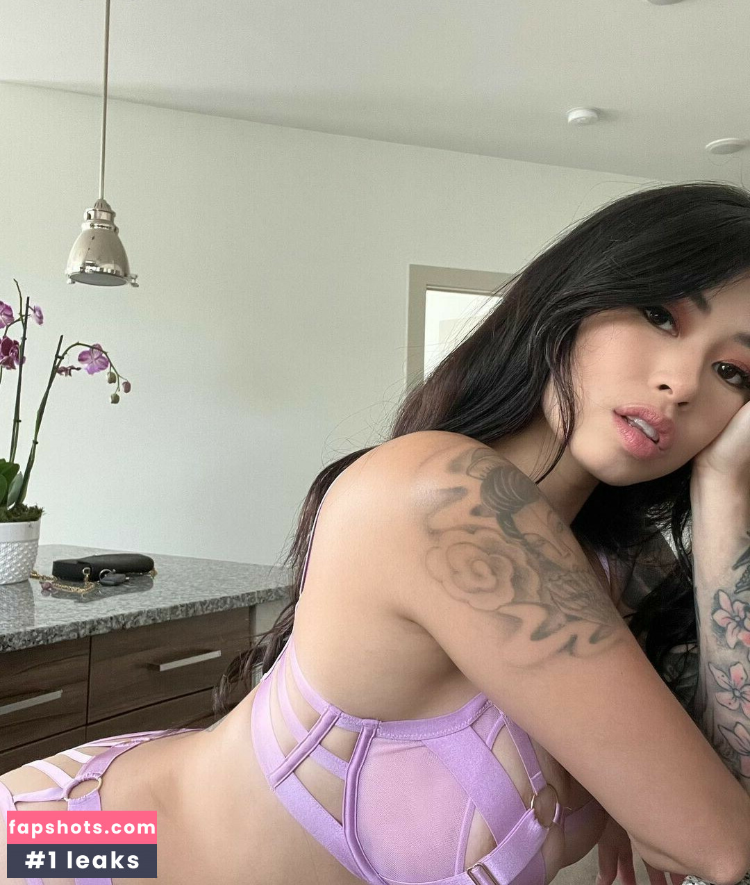 Lovely Linda gallery photo #94