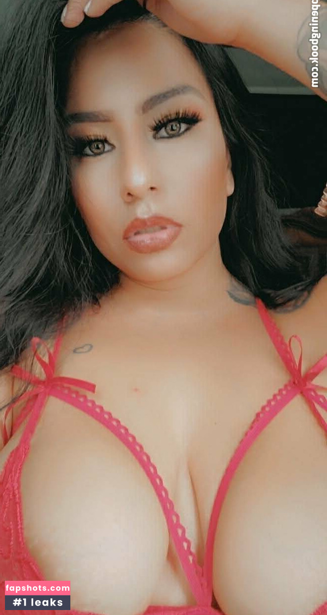 lovelyarin gallery photo #10