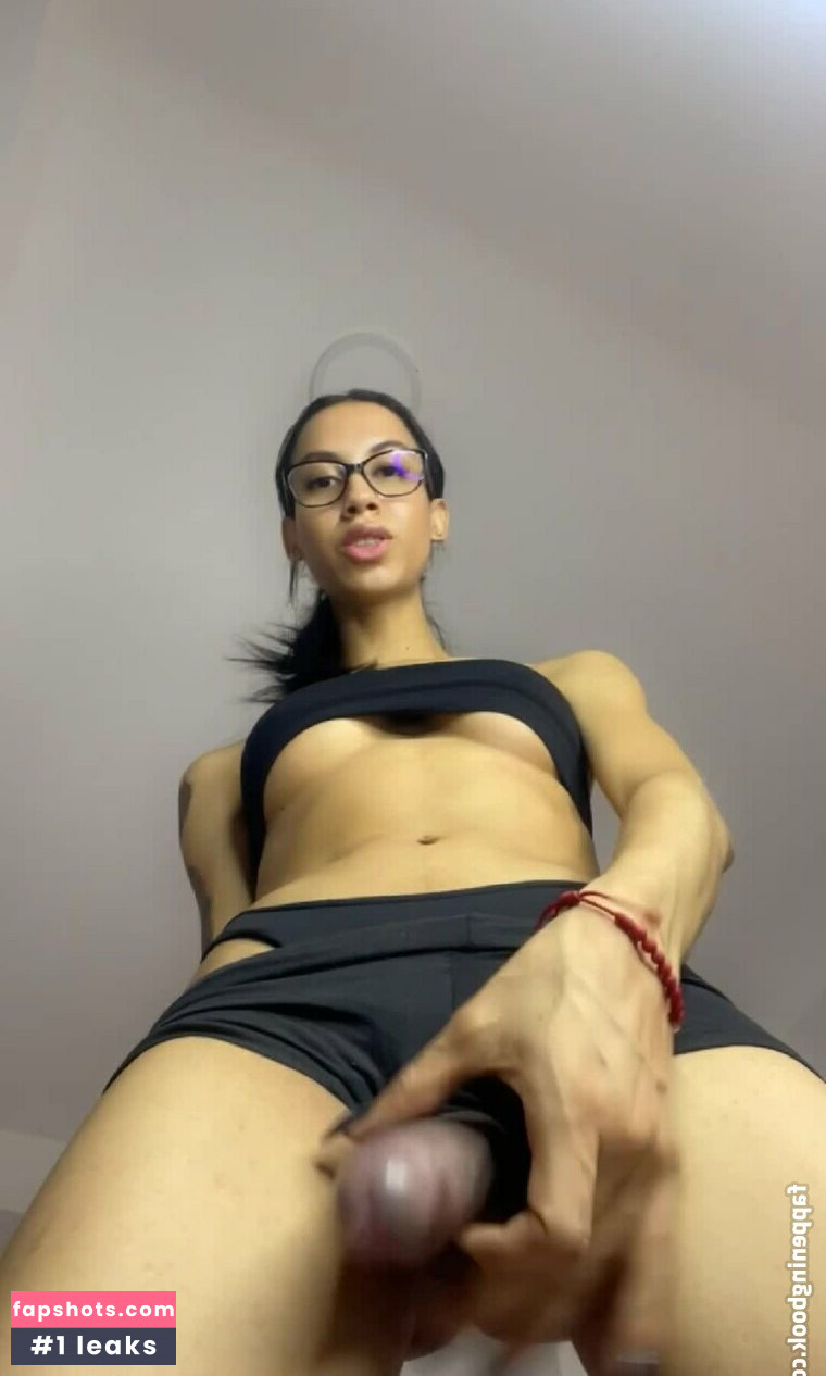 Lovelycaroll gallery photo #20