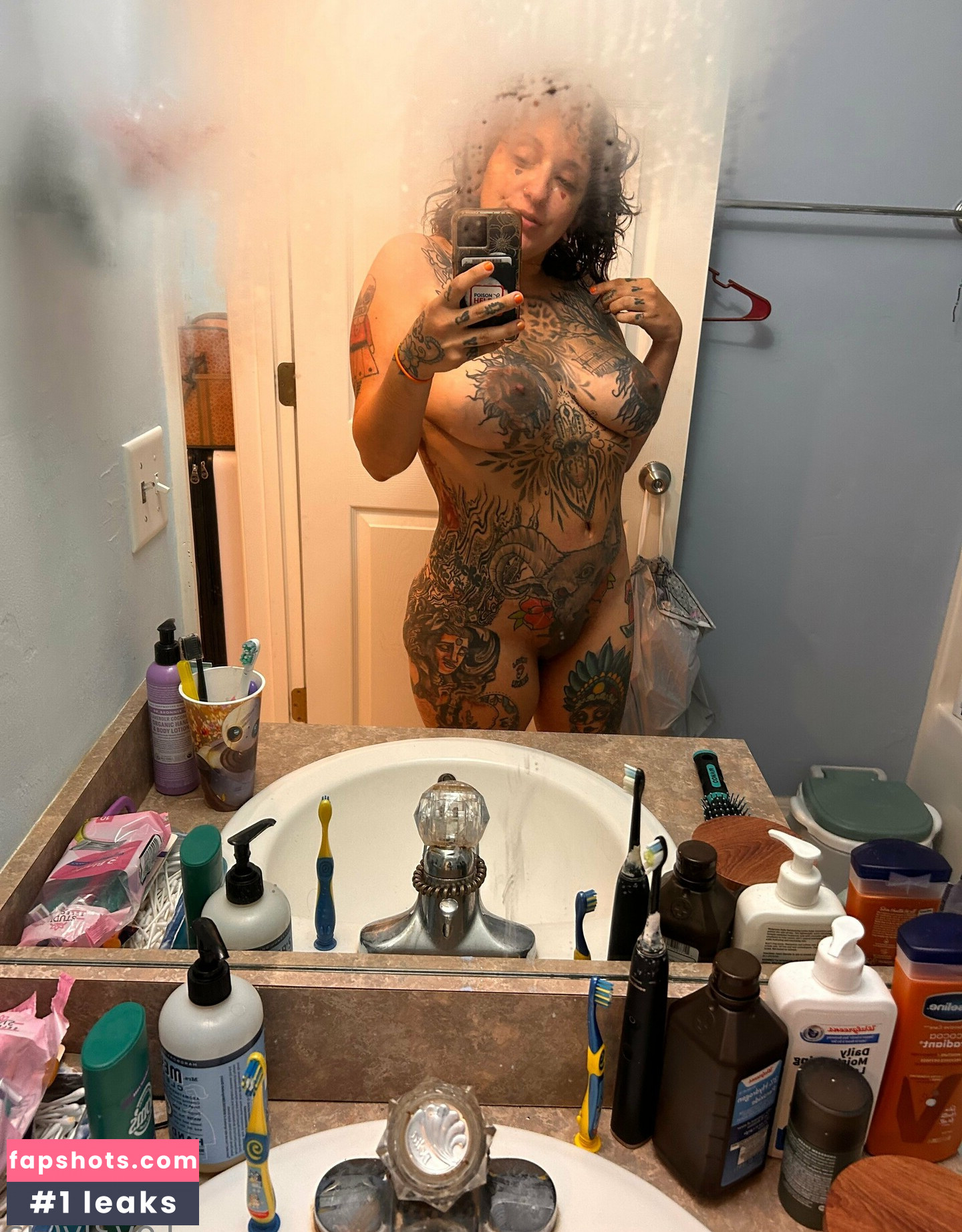 lovelygia gallery photo #13