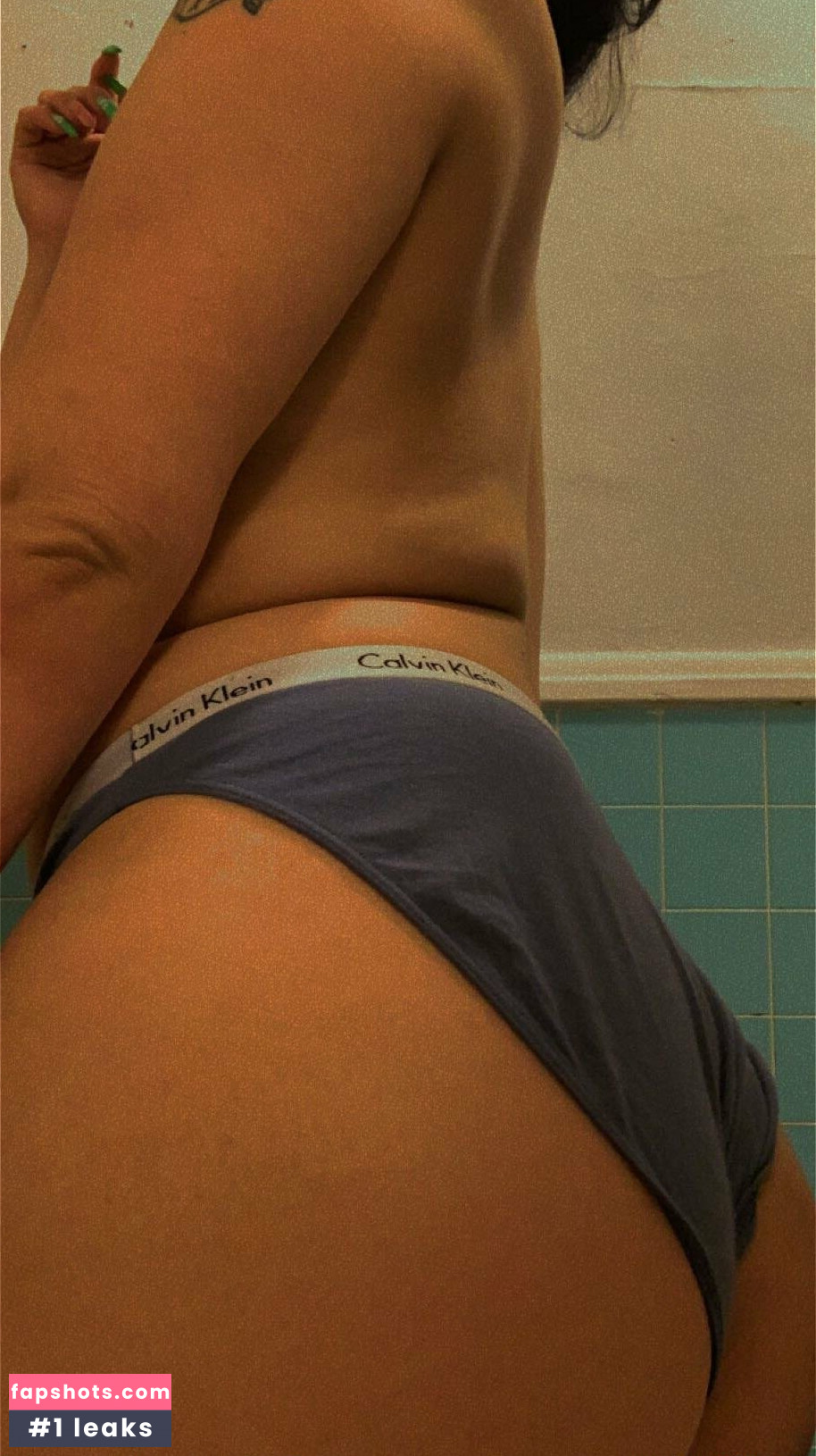 lovelylatinaxoxo gallery photo #3