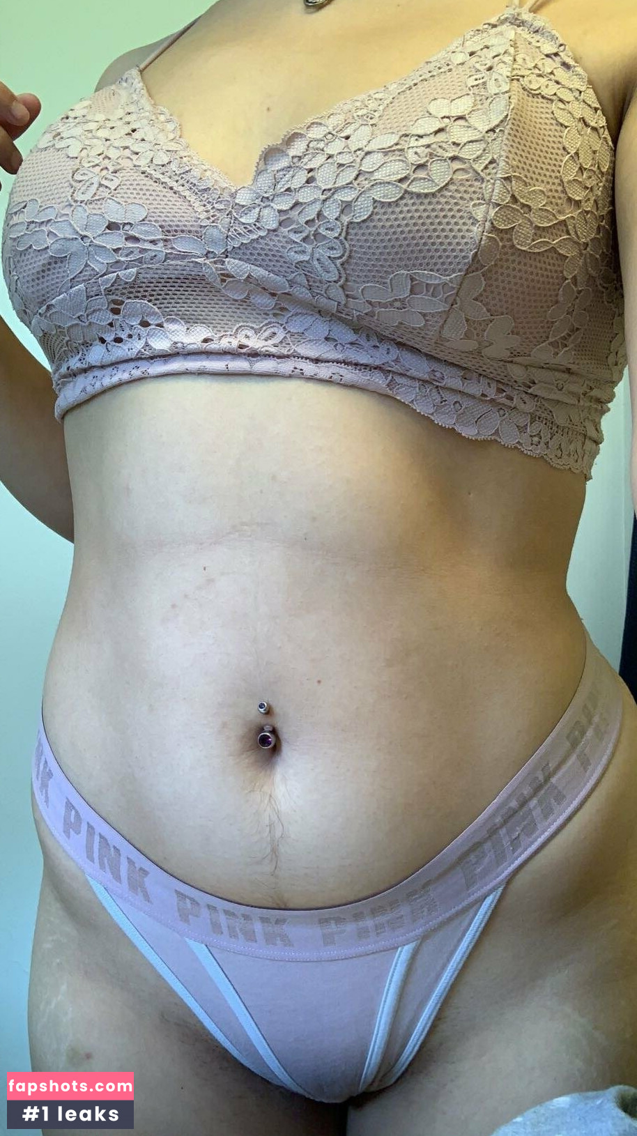 lovelylatinaxoxo gallery photo #26