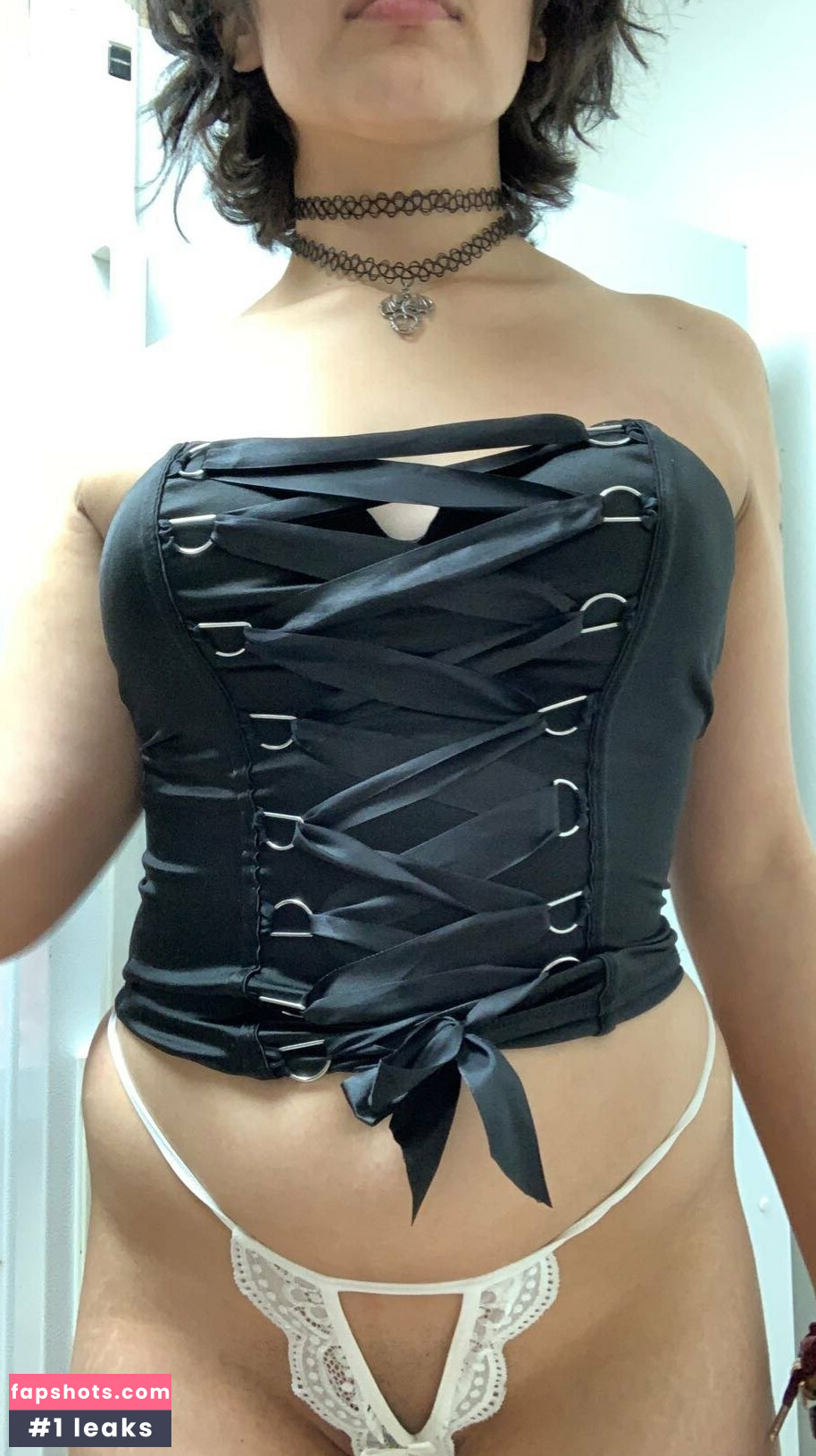 lovelylatinaxoxo gallery photo #30