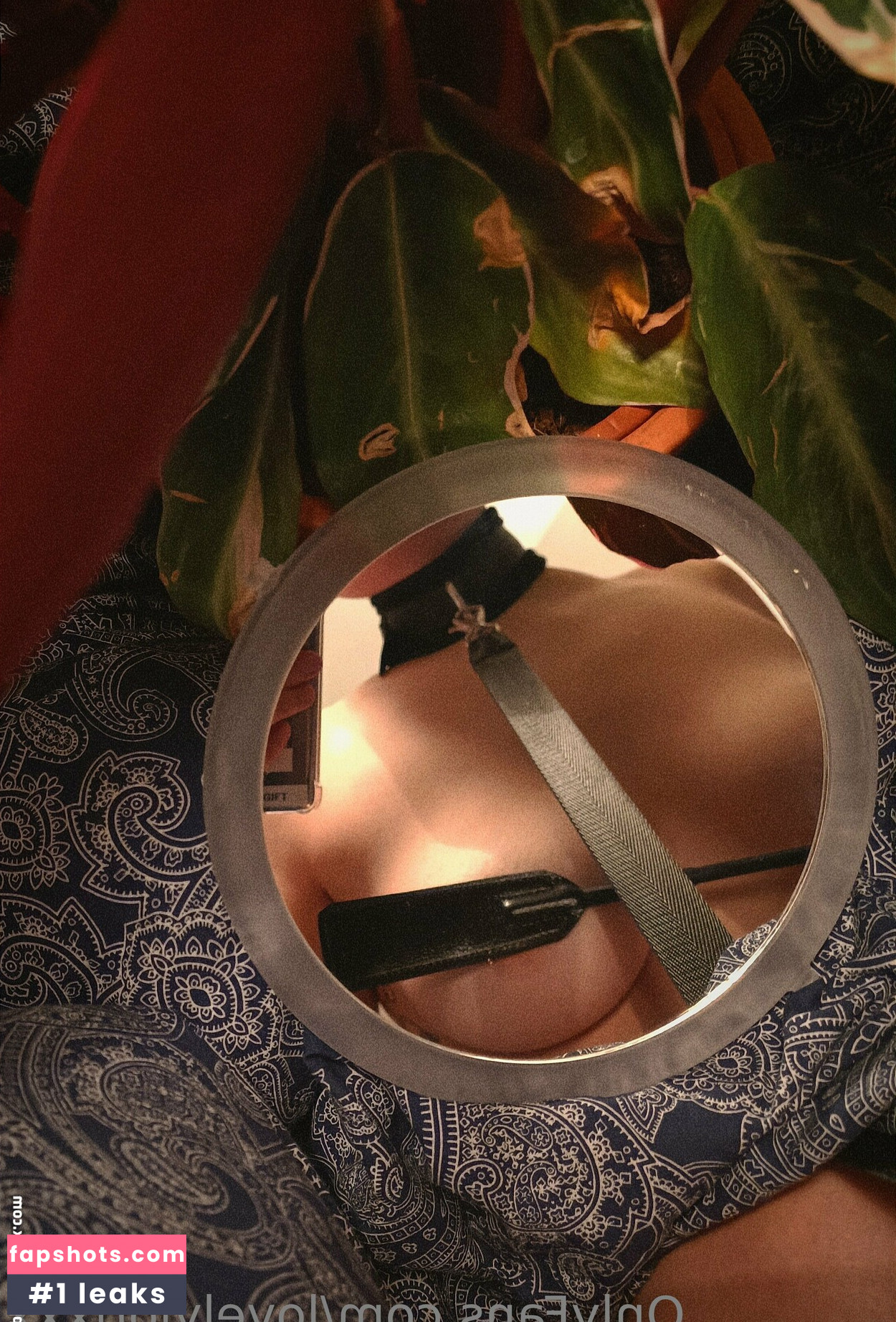 lovelylorixxx gallery photo #8