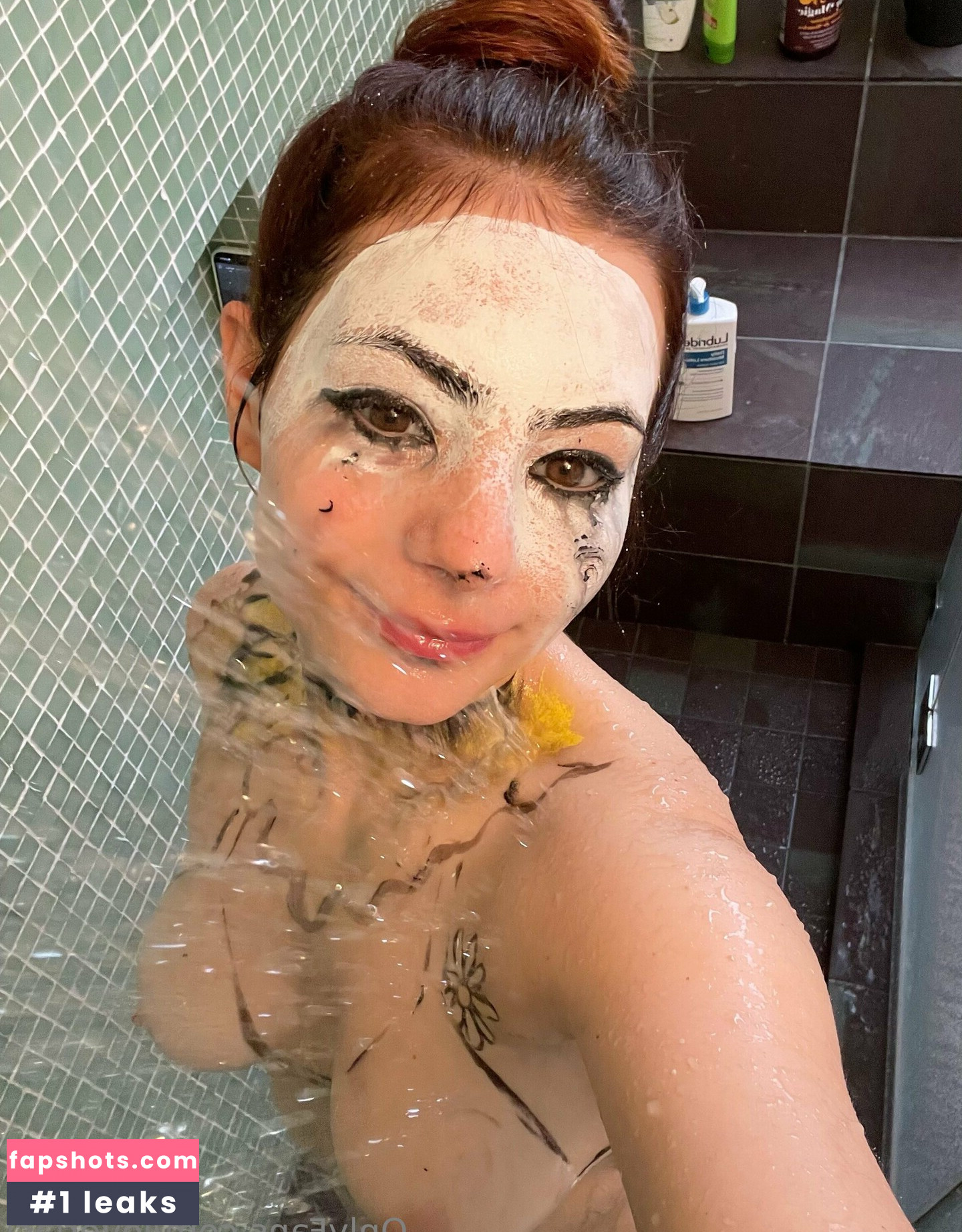 LoverLaci gallery photo #19