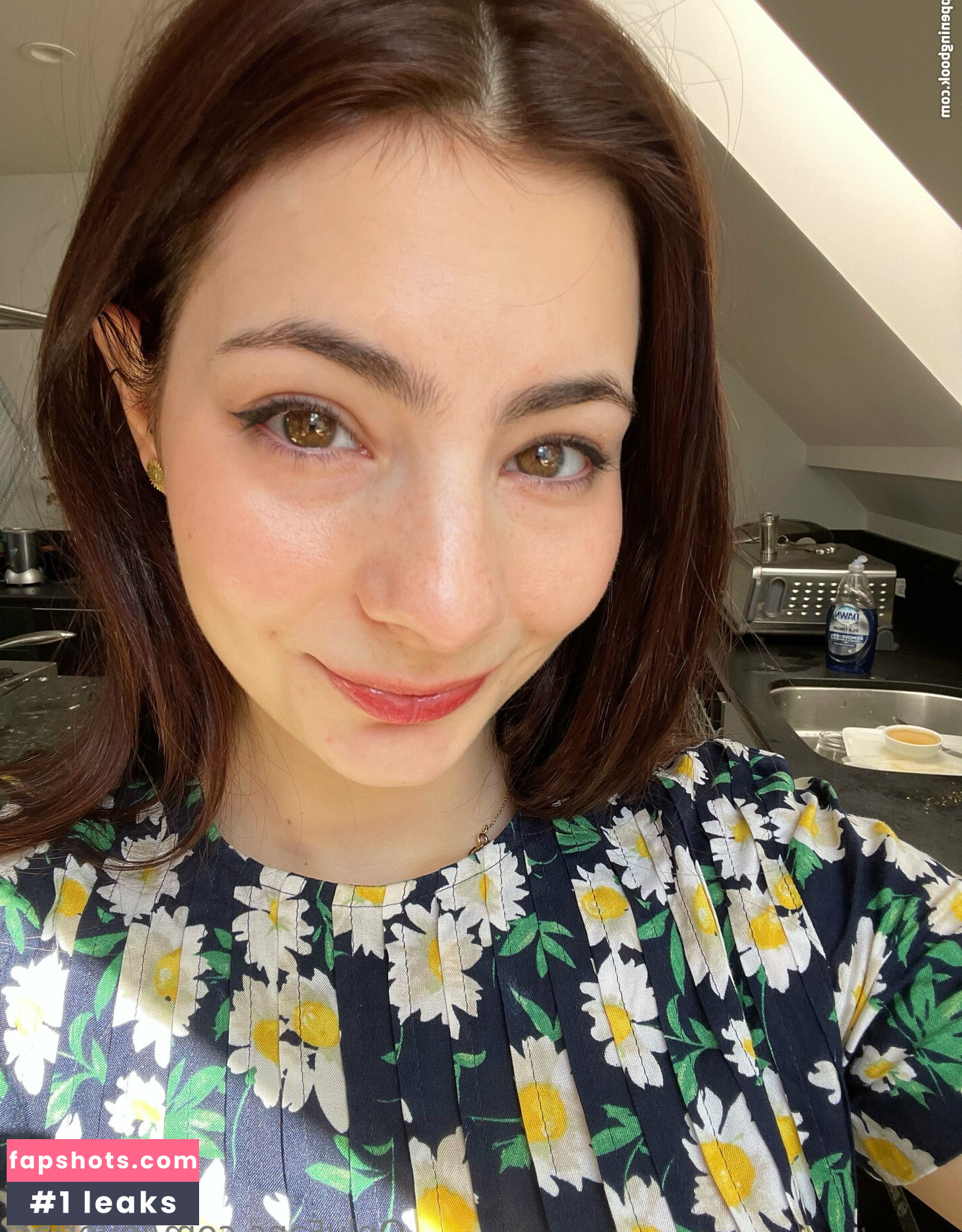 LoverLaci gallery photo #33