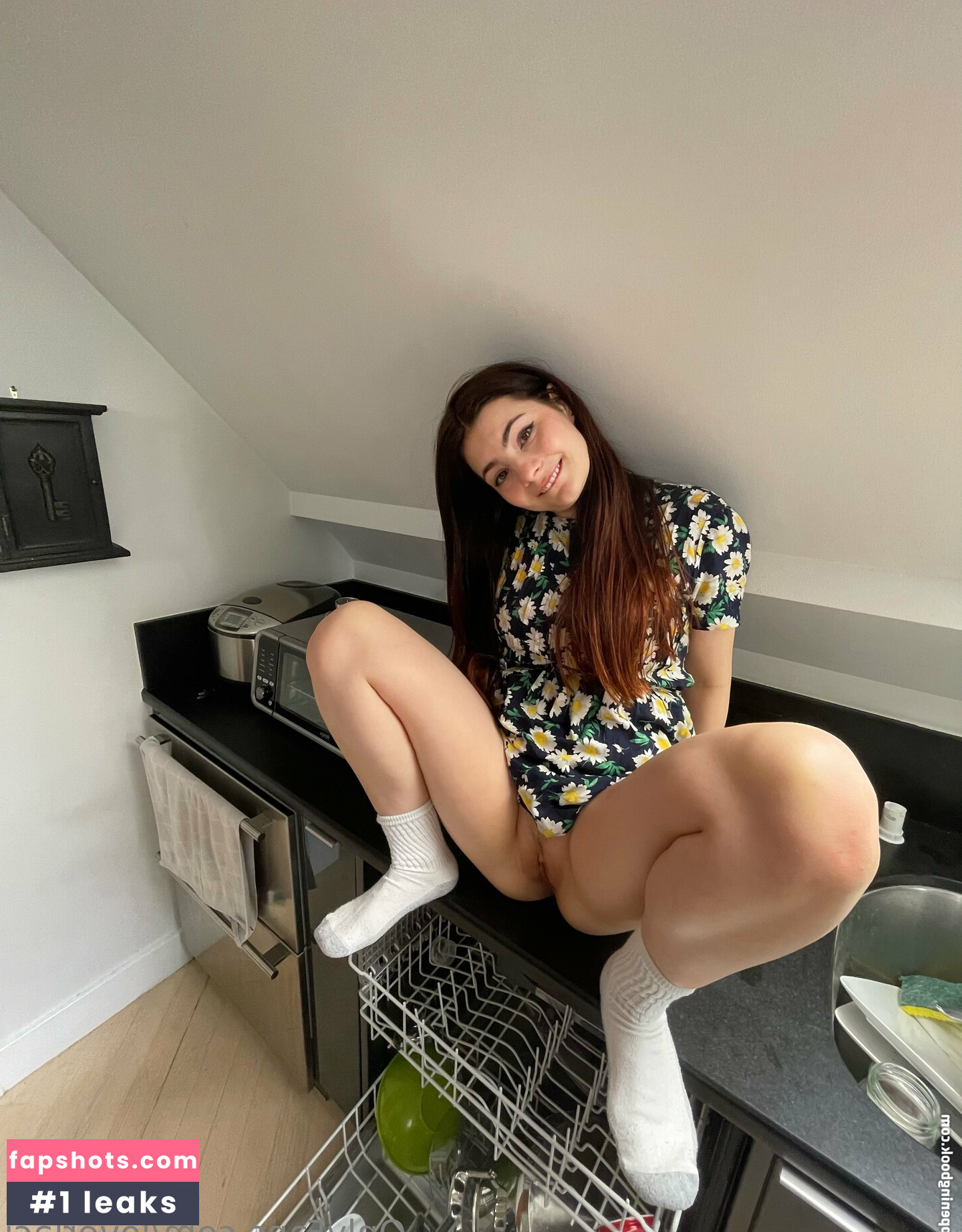 LoverLaci gallery photo #43