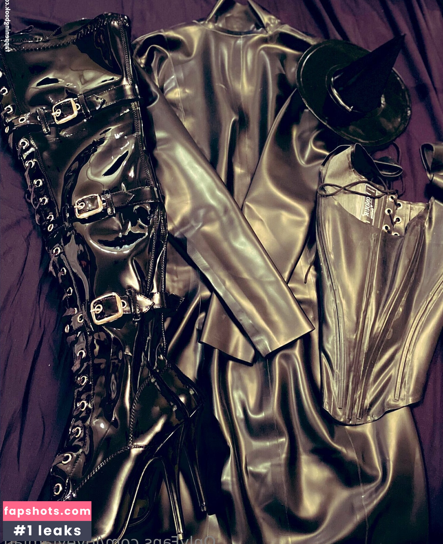 loveylamiau gallery photo #7