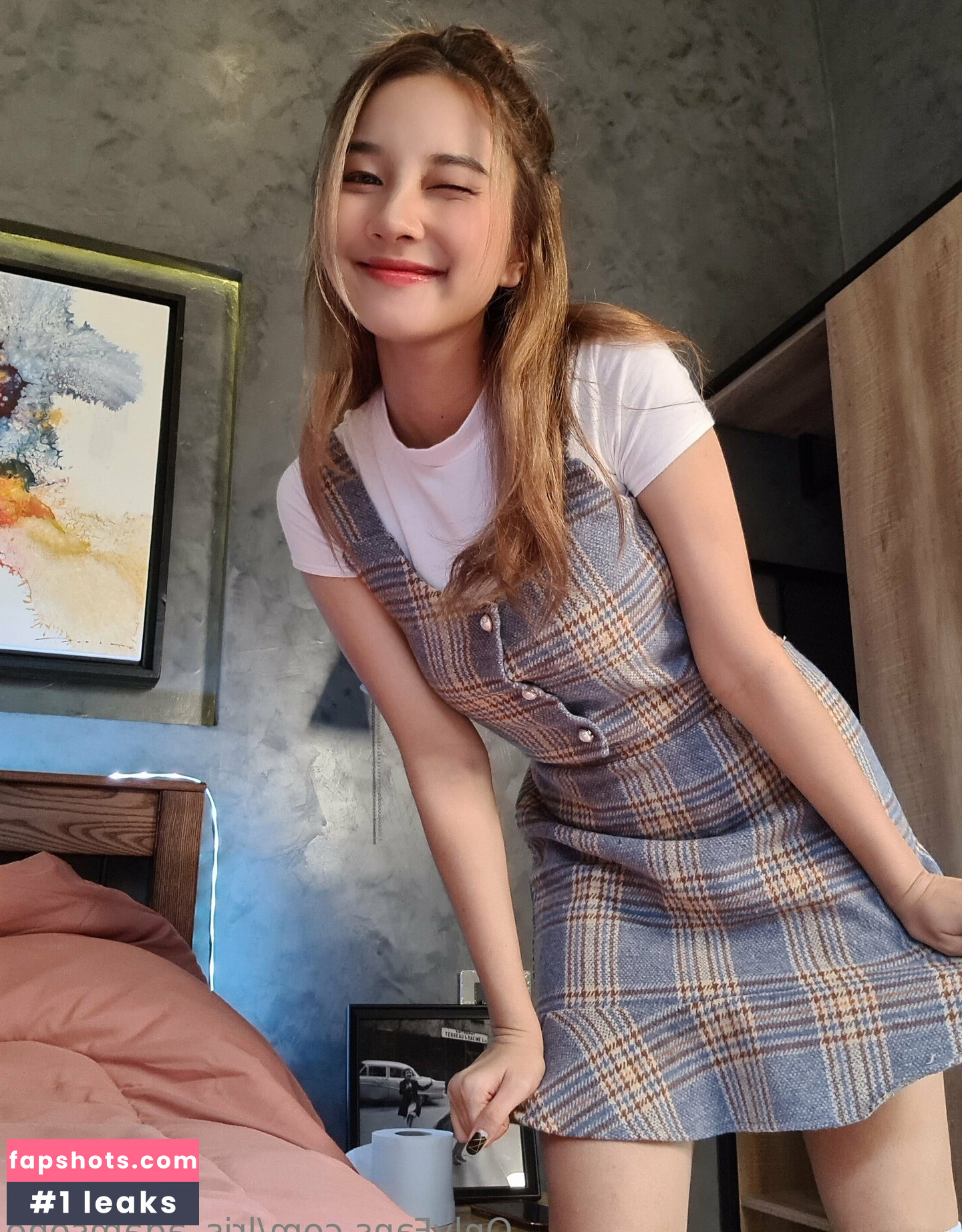 lris_adamsone gallery photo #18