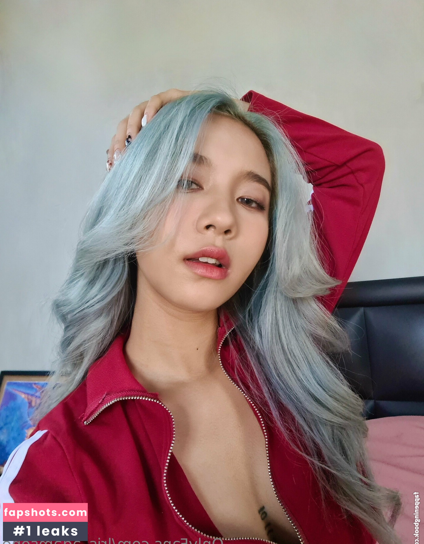 lris_adamsone gallery photo #21