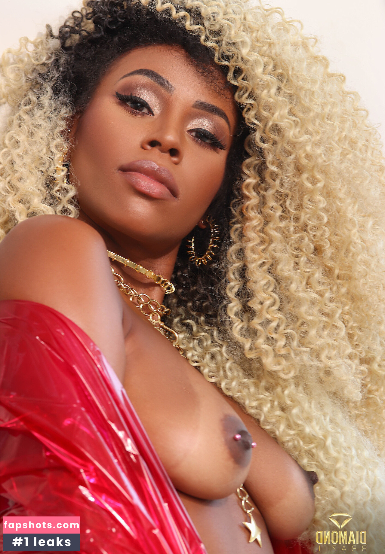 Lua Santana gallery photo #87