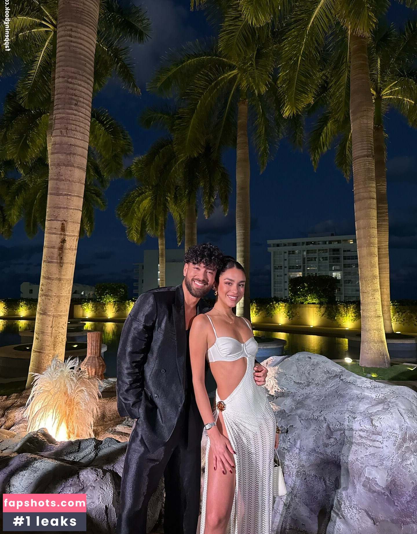 Luana Barron gallery photo #5