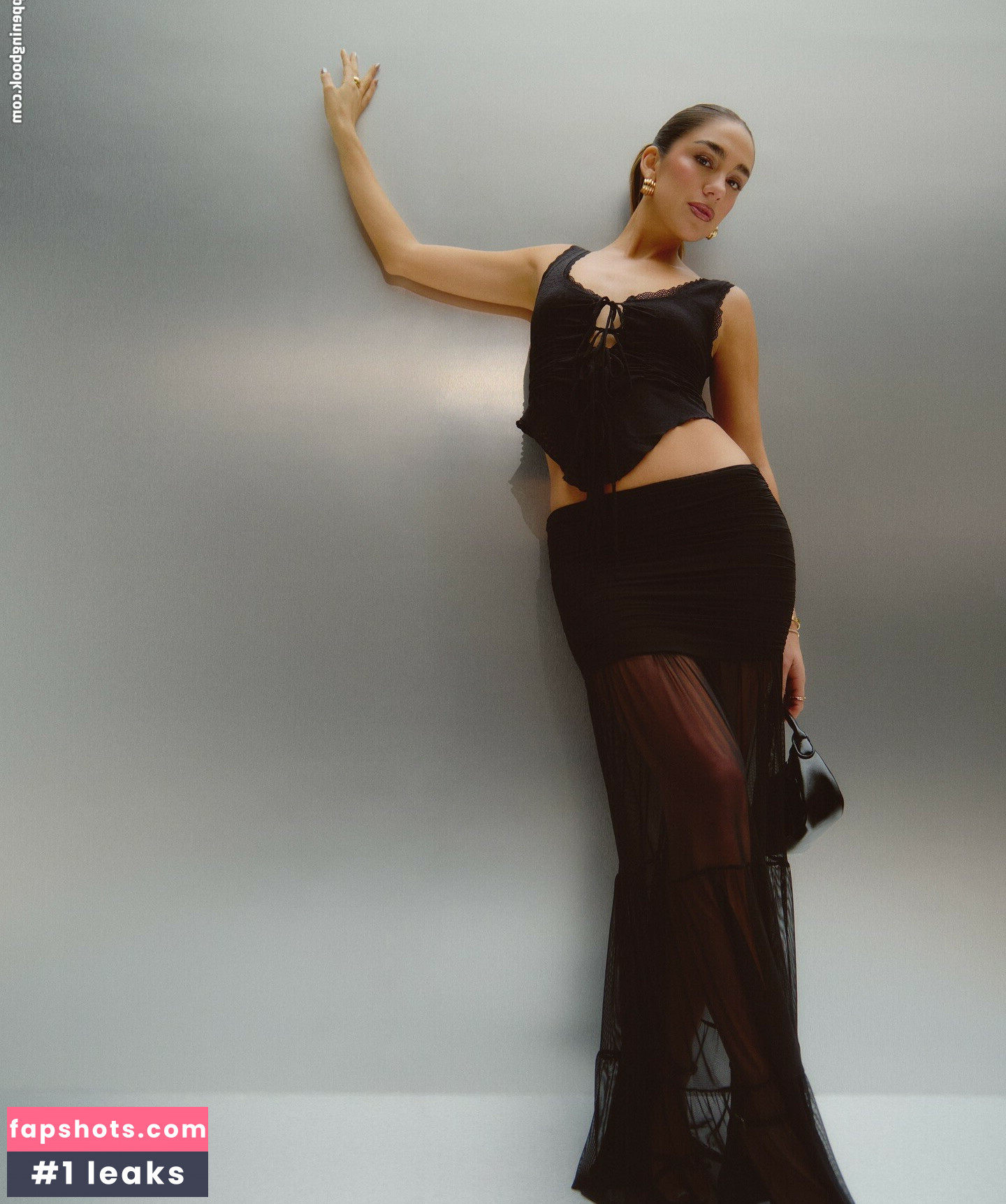 Luana Barron gallery photo #61