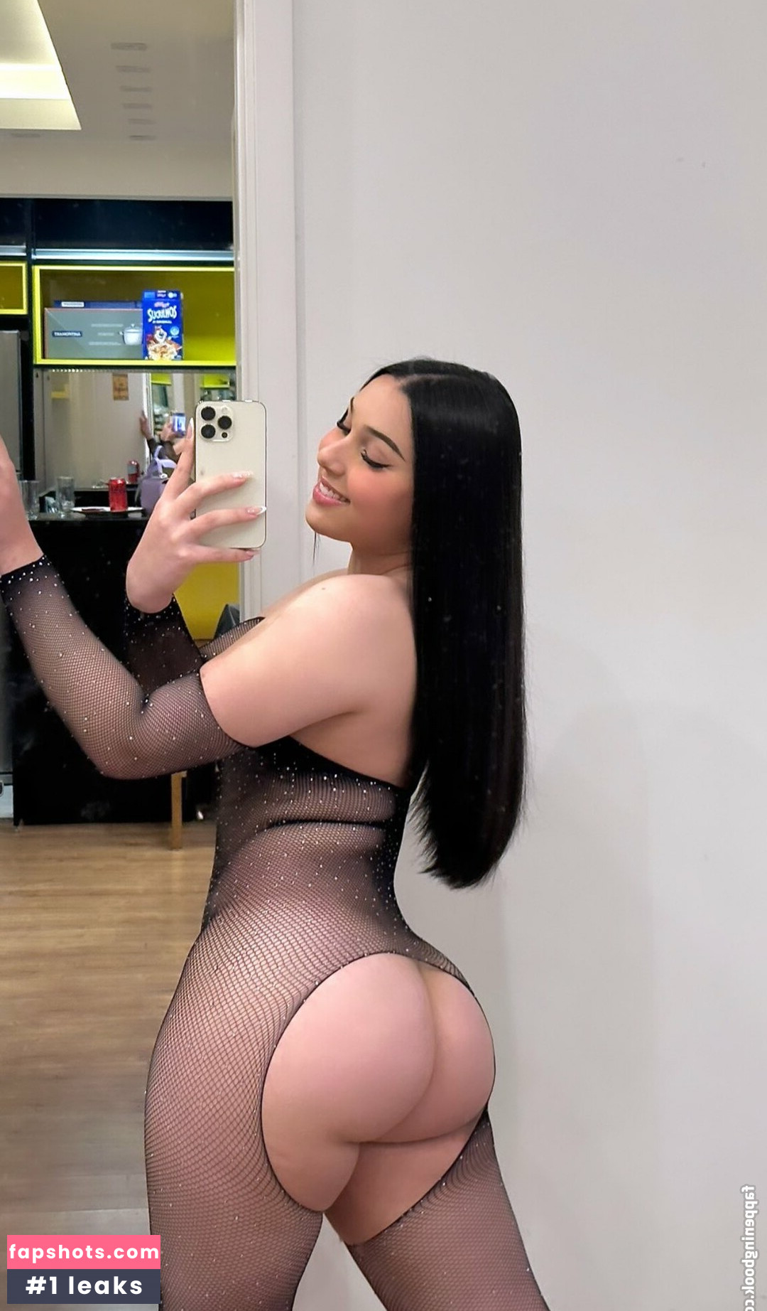 Luana Moraes gallery photo #22