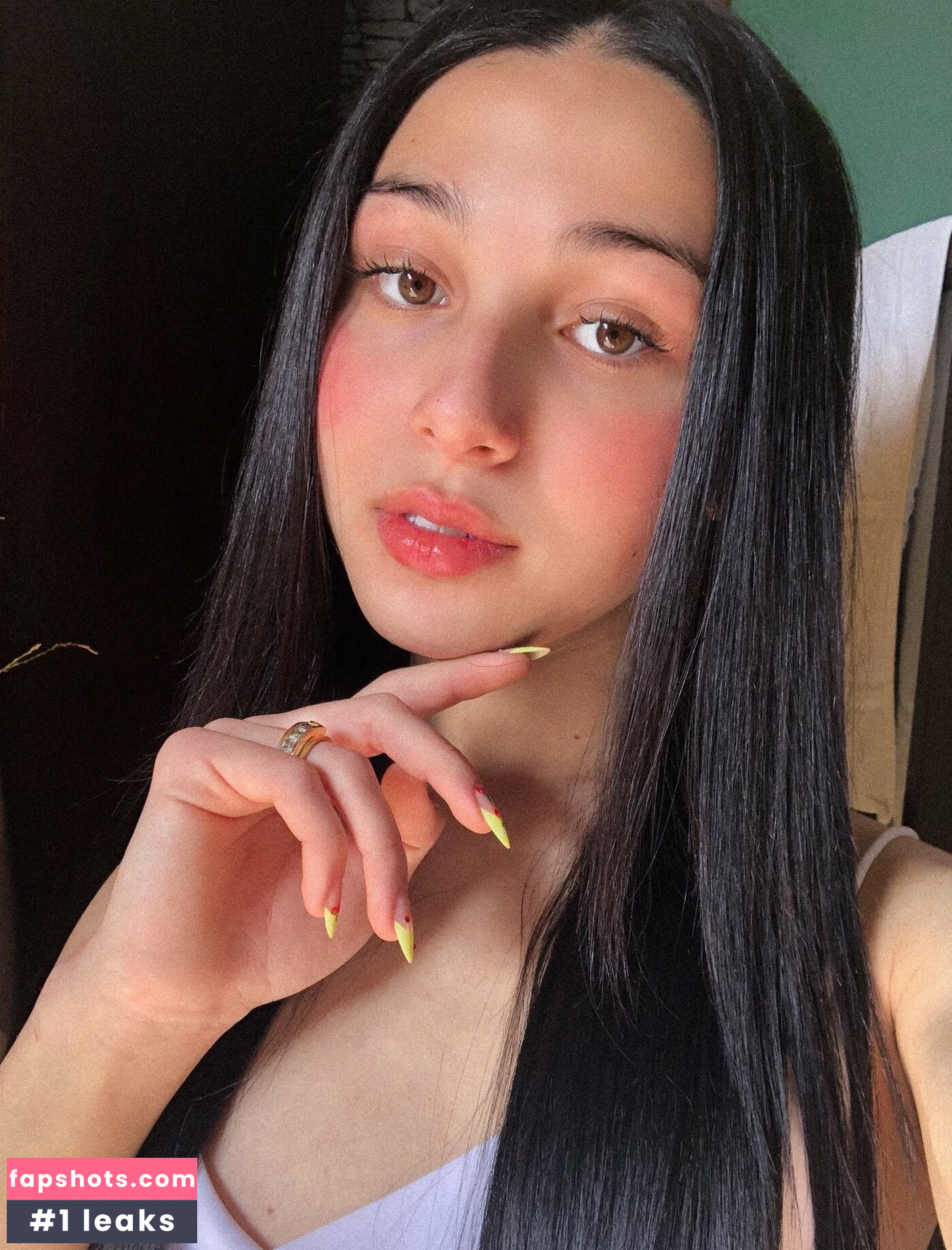 Luana Moraes gallery photo #53