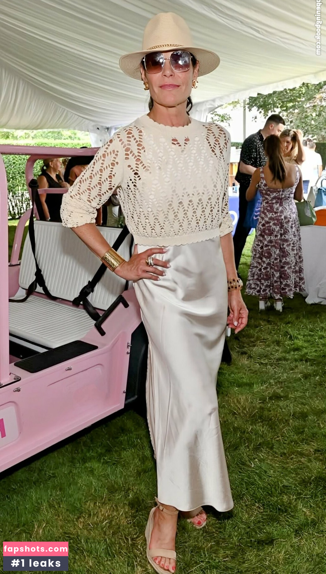 Luann de Lesseps Nahé úniky fotek pouze od fanoušků #3 - Fapshots