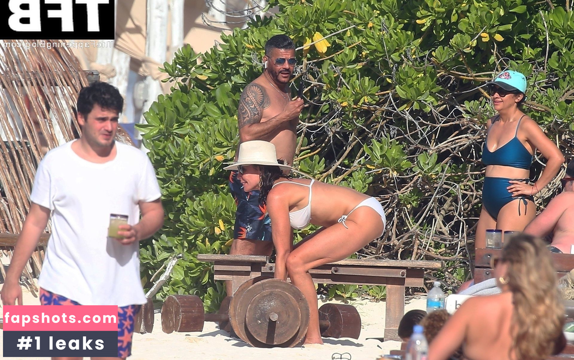 Luann de Lesseps Nahé úniky fotek pouze od fanoušků #75 - Fapshots