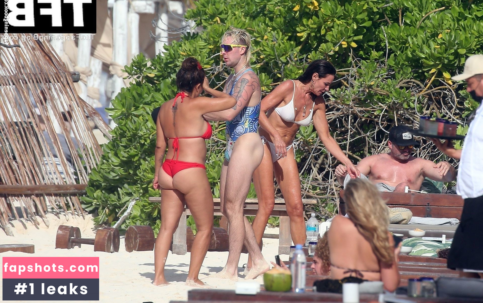 Luann de Lesseps Nahé úniky fotek pouze od fanoušků #81 - Fapshots