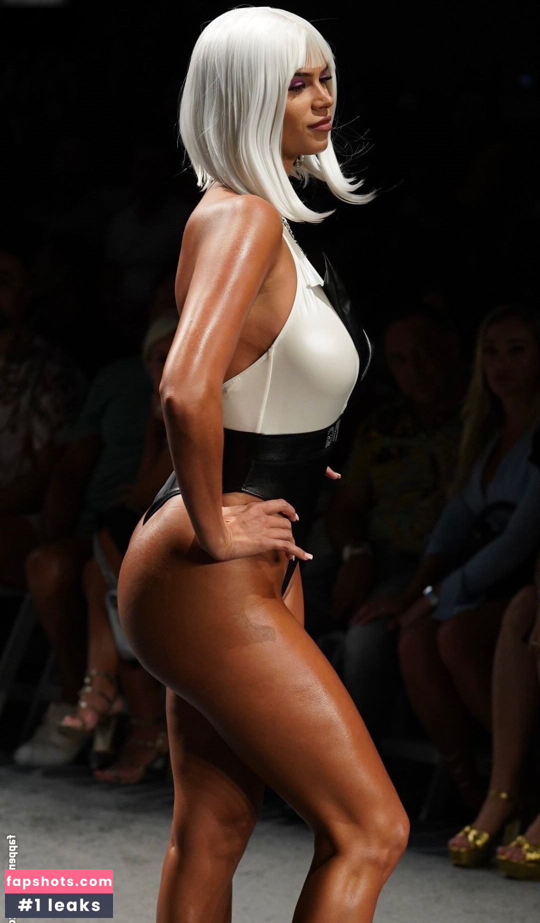 Lucciana Beynon Nahé úniky fotek pouze od fanoušků #14 - Fapshots