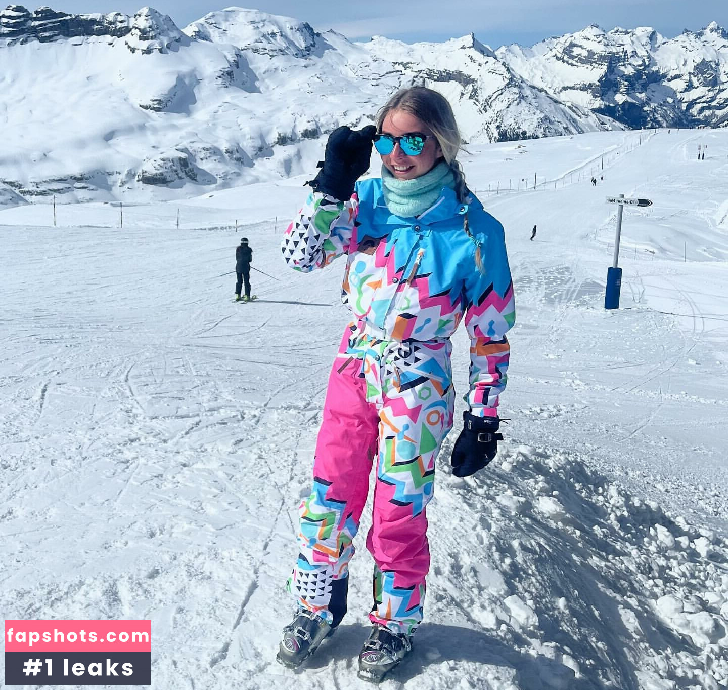 Luce M gallery photo #9