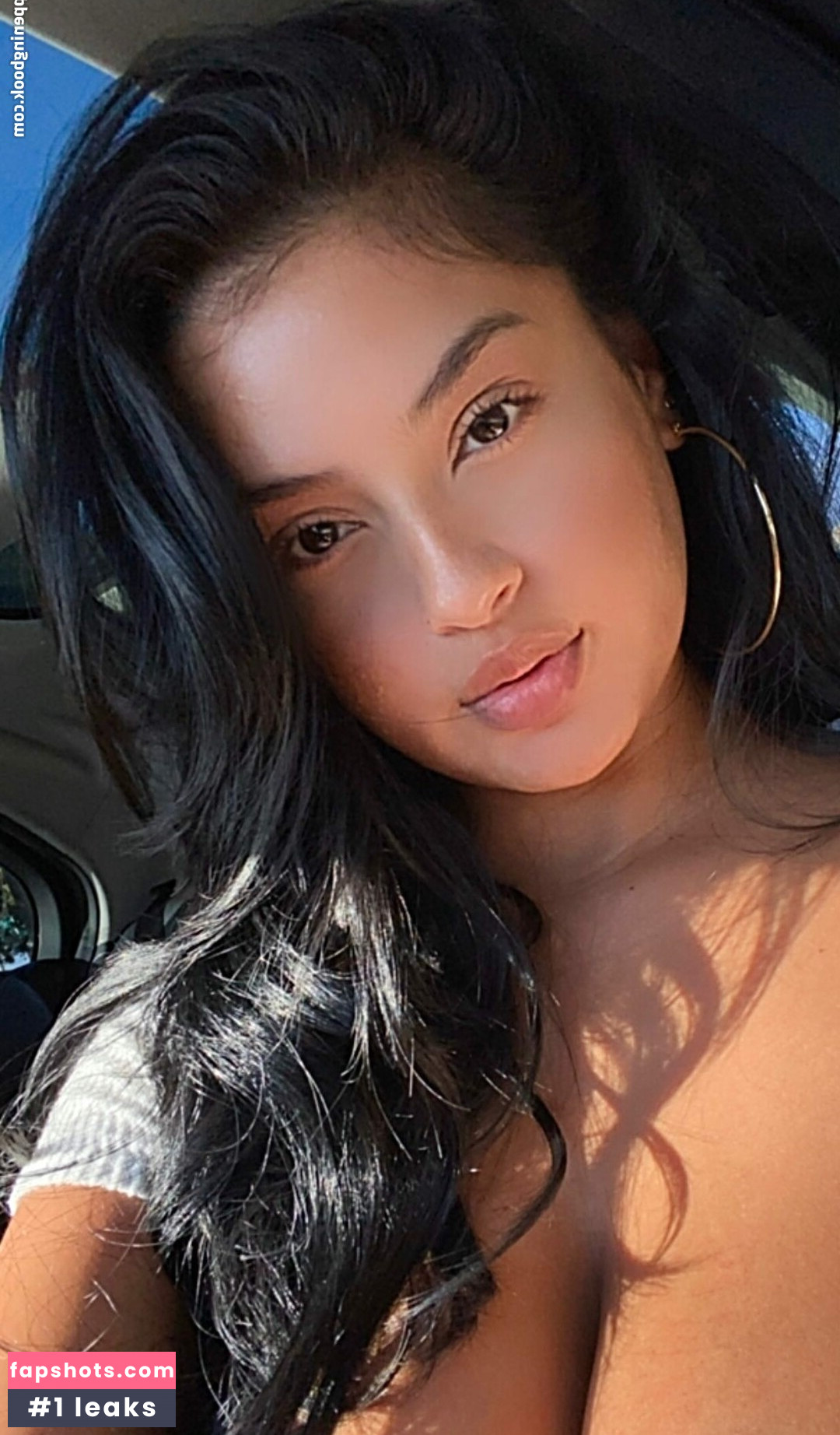 Lucero Crystal gallery photo #11