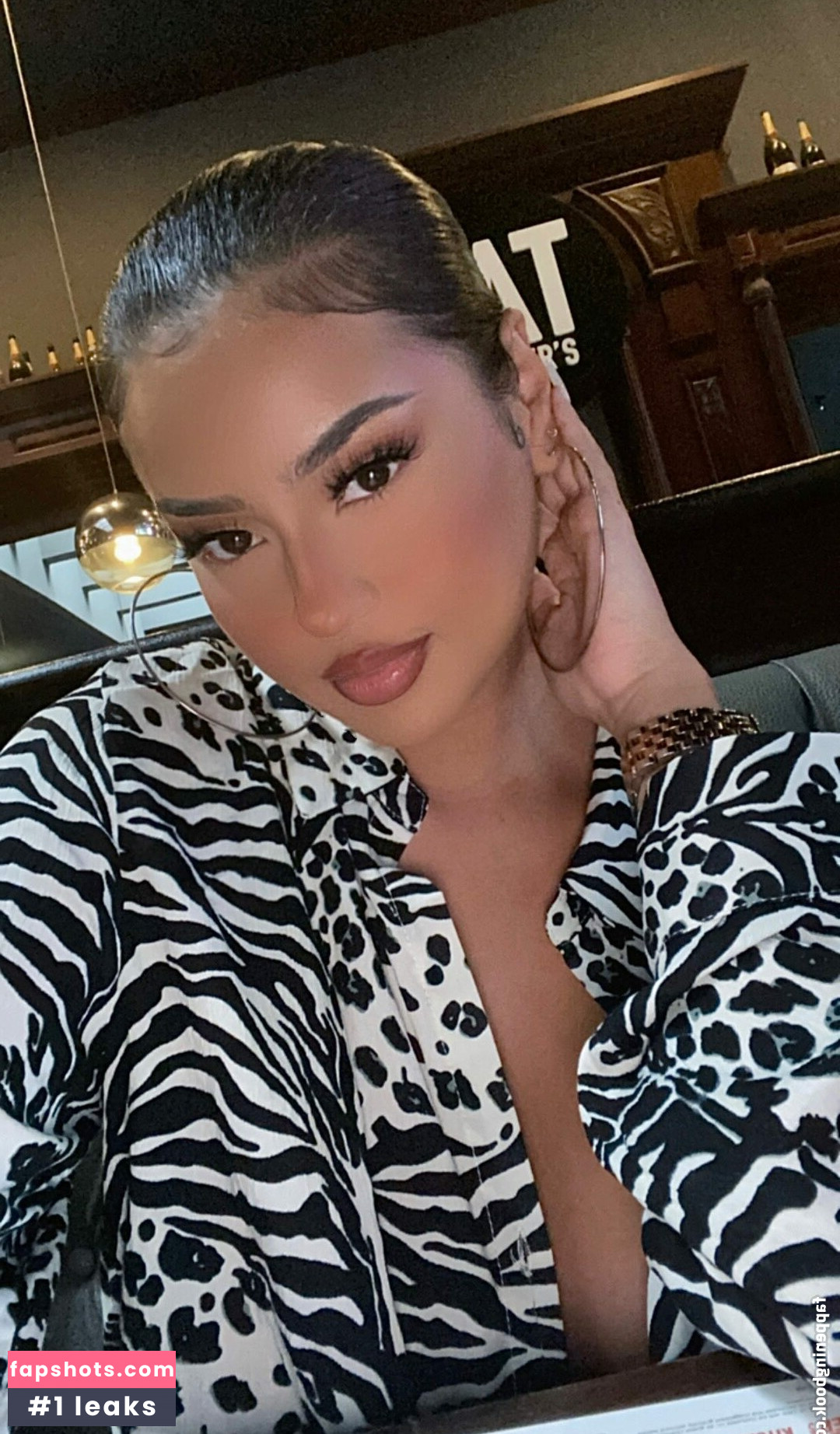 Lucero Crystal gallery photo #38