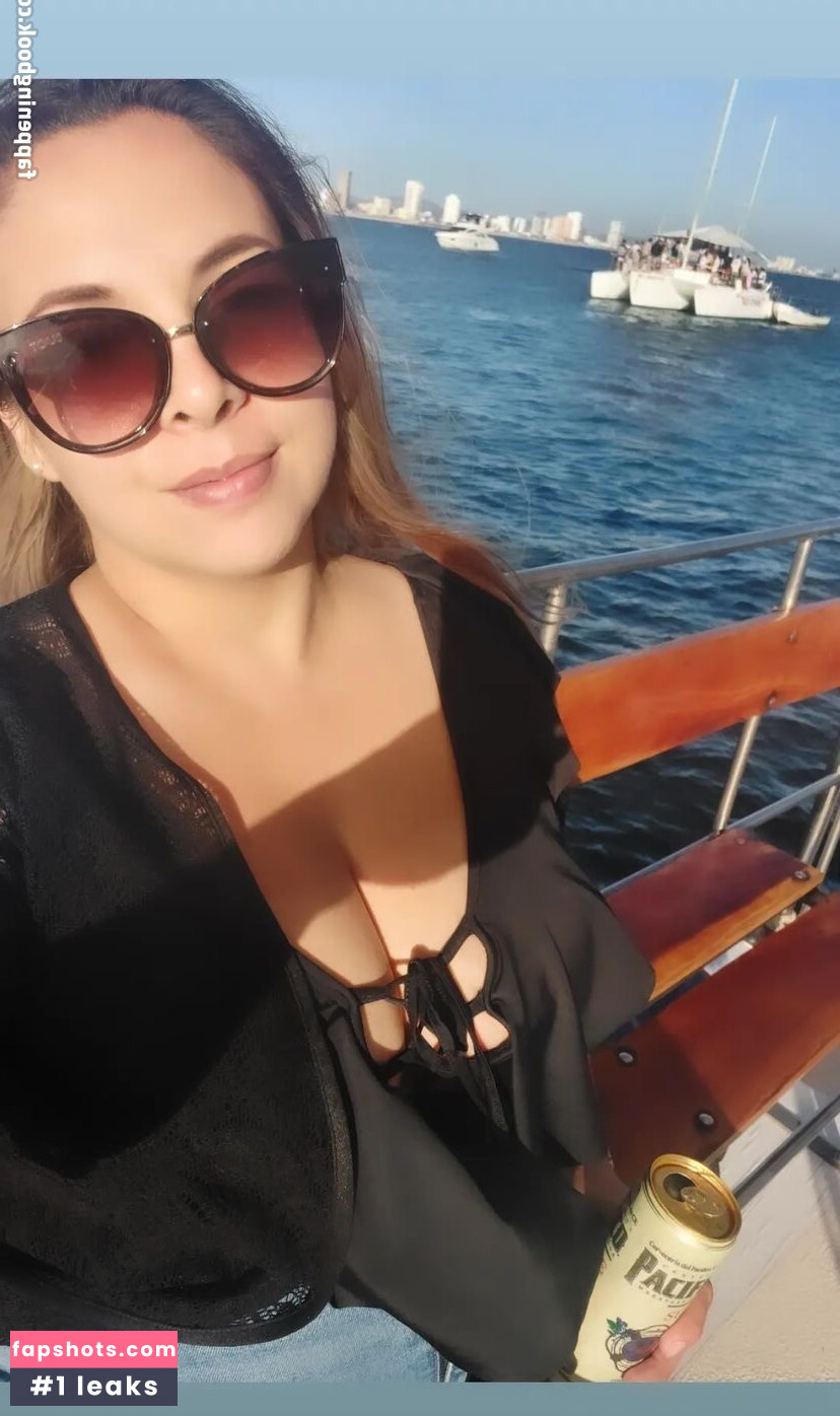 Lucero gallery photo #13