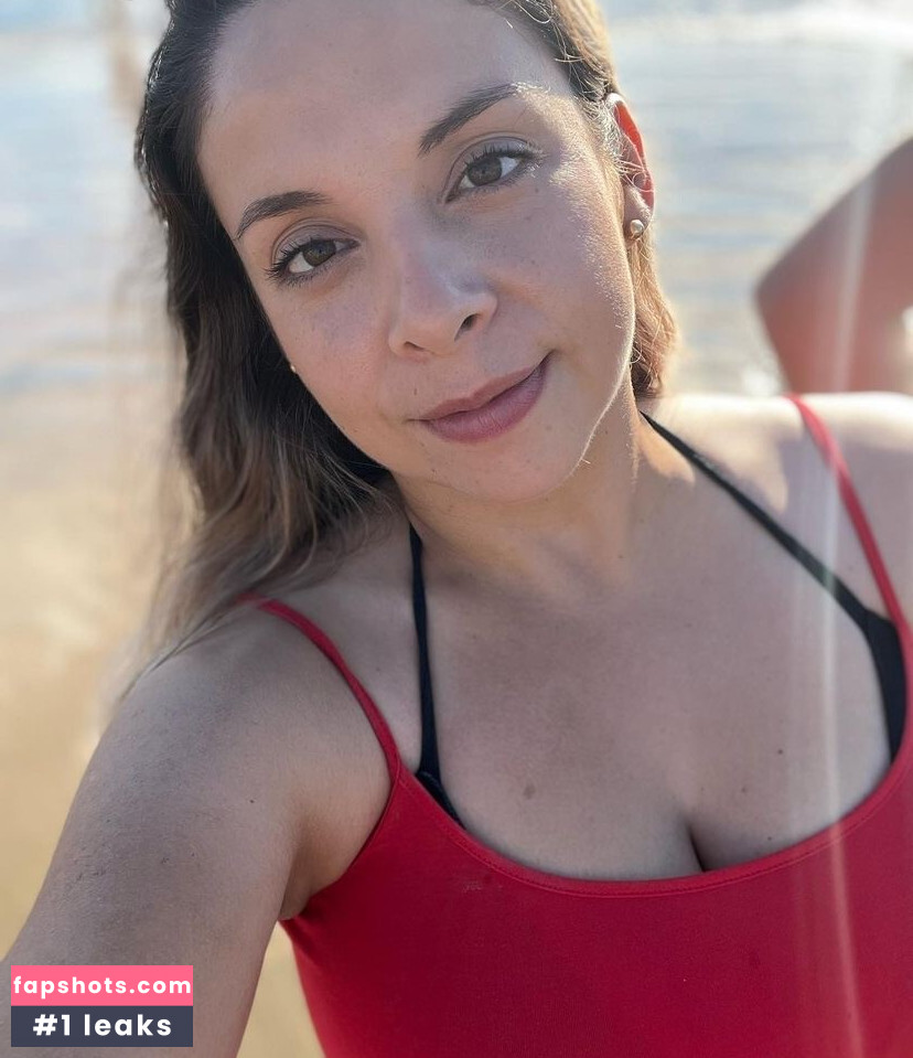 Lucero gallery photo #3