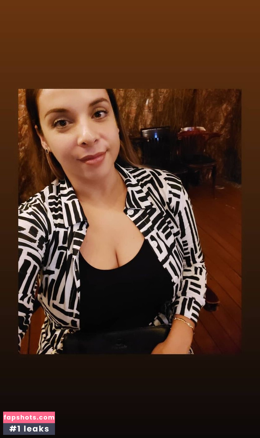 Lucero gallery photo #32